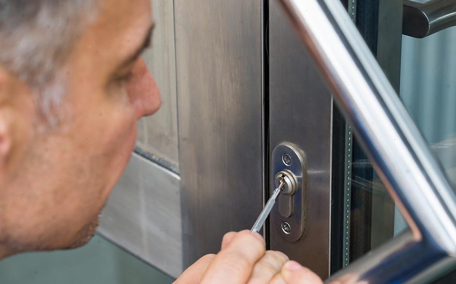 serrurier tarif ouverture porte Jouy-en-Josas